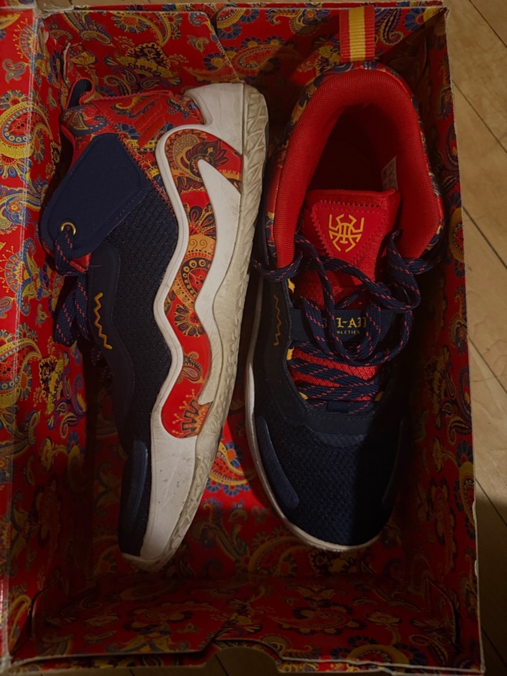 Adidas D.O.N Bel Air Issue #3 Sneakers w/Box